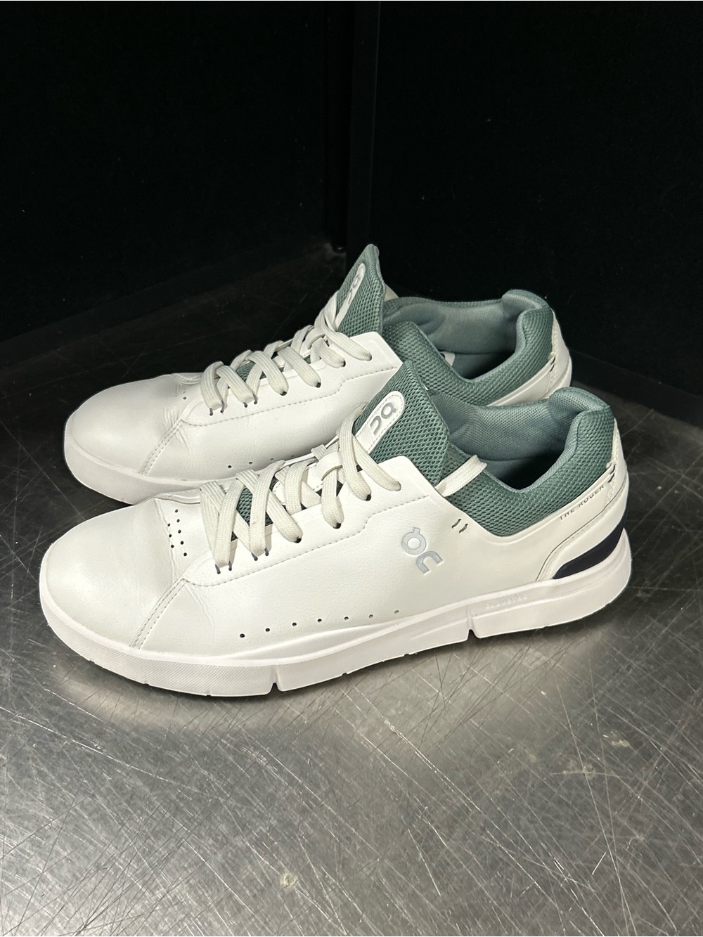 On Cloud Size 9.5 Men